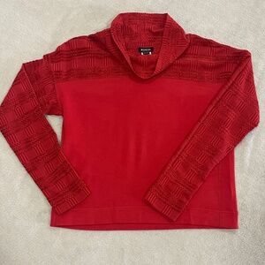 Long Sleeve Cowl Neck Top Women's Small